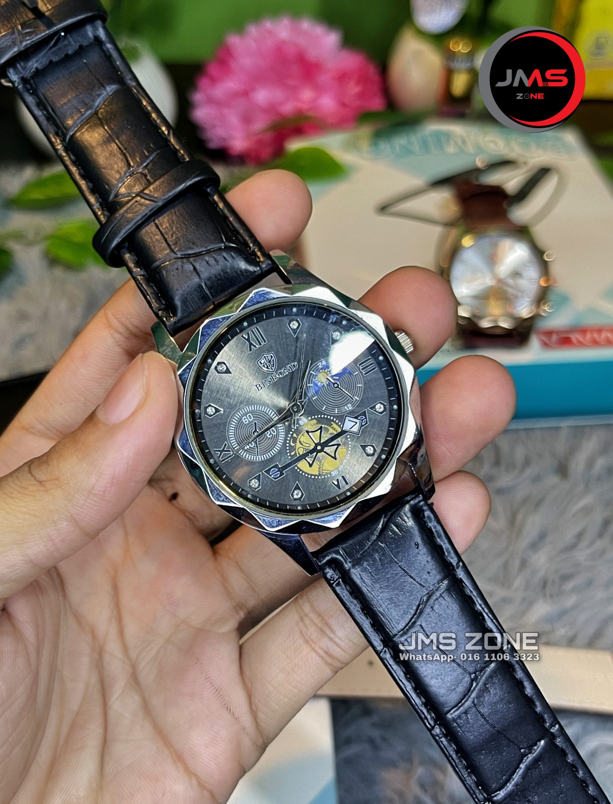 BINBOND DIAMOND CUT SHAPE BLACK COLOR WATCH | JMS ZONE BINBOND DIAMOND CUT SHAPE BLACK COLOR WATCH | JMS ZONE