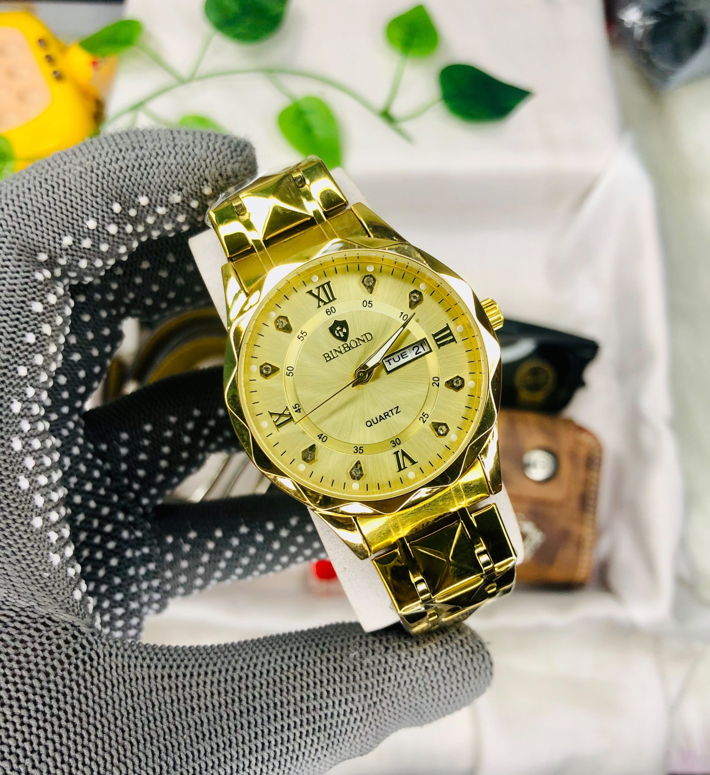 Binbond Diamond Watch